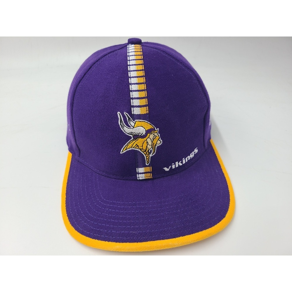 Vintage Minnesota Vikings Logo Athletic Strapback Adjustable Hat Cap NFL Purple